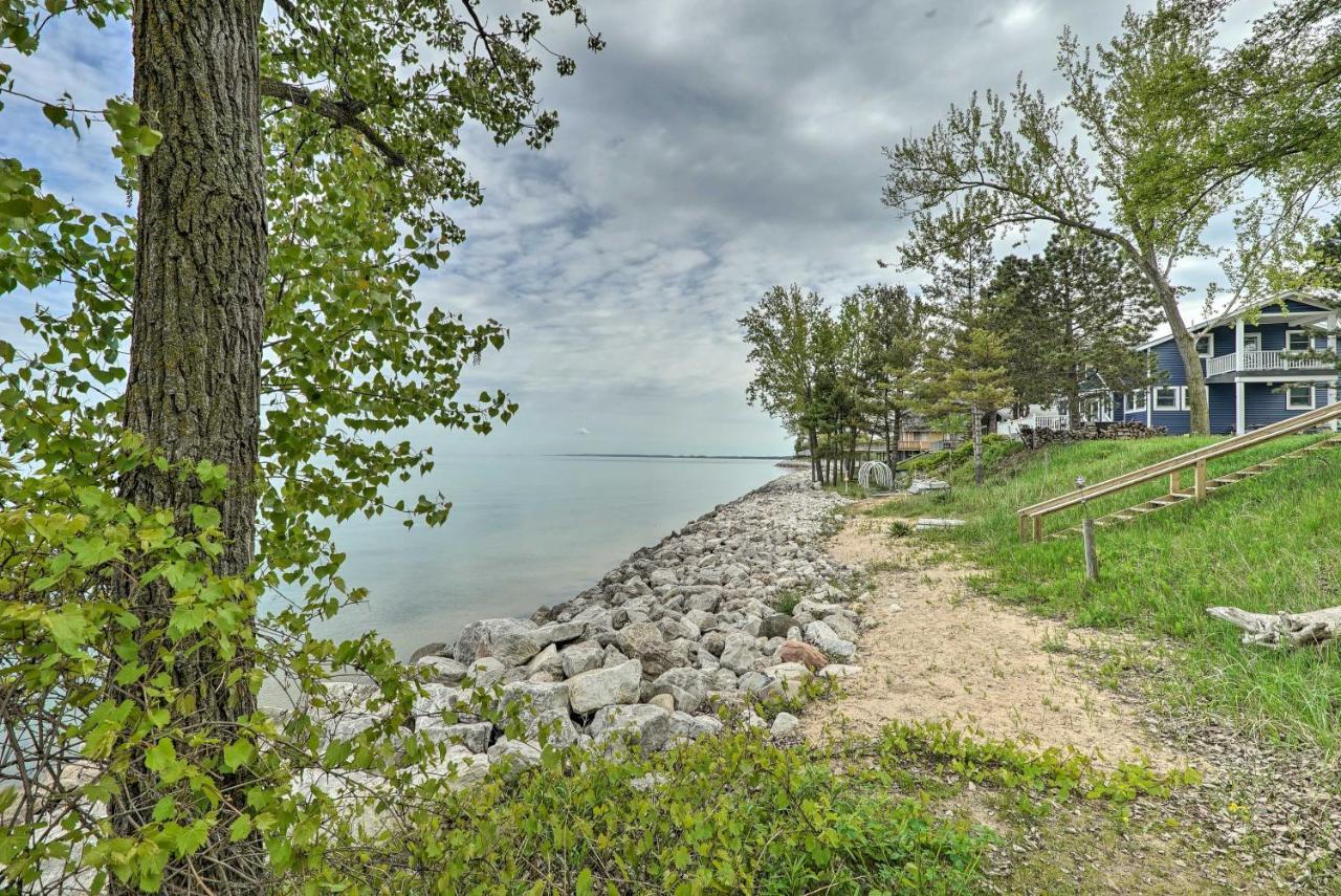 Lakefront Cottage Near Wineries And State Parks! Mears Bagian luar foto