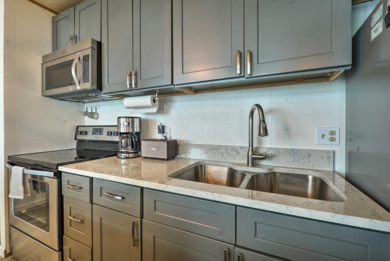 Lakefront Cottage Near Wineries And State Parks! Mears Bagian luar foto